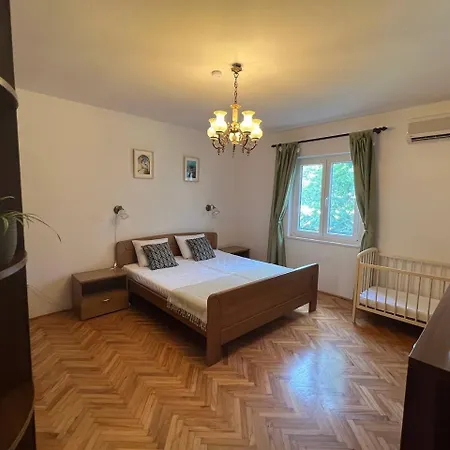 Holiday home Domus Maria With Swimming Pool And Free Parking Banjole