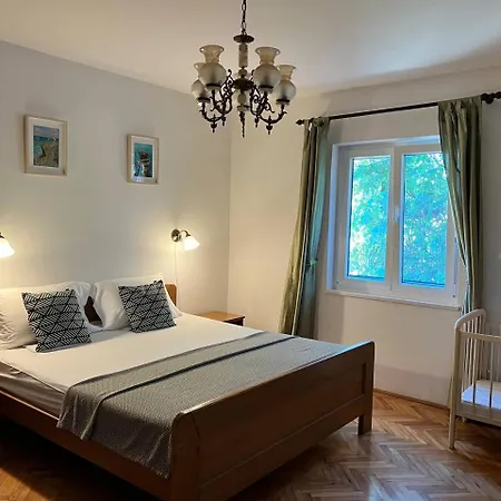 Domus Maria With Swimming Pool And Free Parking