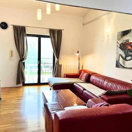 Domus Maria With Swimming Pool And Free Parking *
